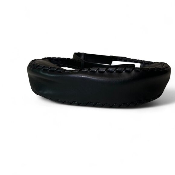 Jules Kae Black Shoulder Bag - Picture 4 of 16